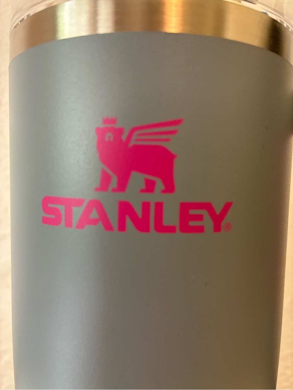 Stanley Gray and Pink Vacuum Mug Quencher 30 oz Handle - Picture 7 of 10